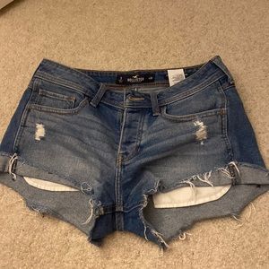 HOLLISTER jean shorts